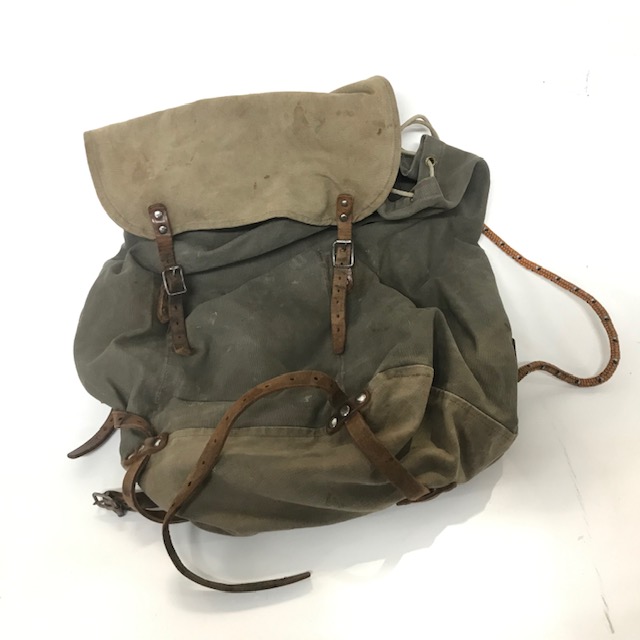 BACKPACK, Army - Khaki Jute w Leather Straps